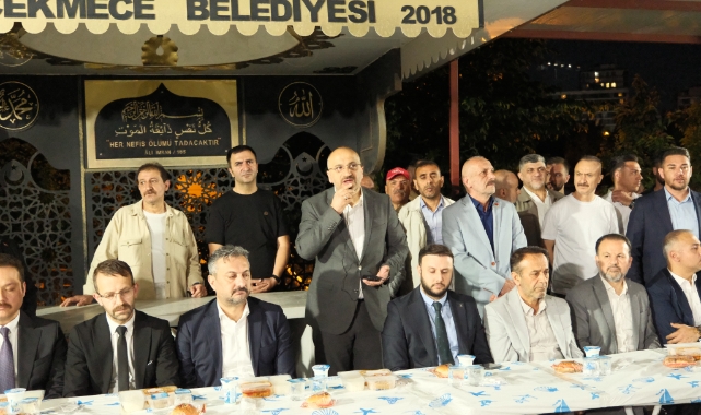 MHP Küçükçekmece İlçe Başkanı Ekrem Sarısoy, Babası İçin Mevlit Okuttu