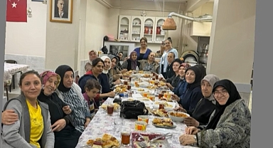 Okçuoğlu Köyü Derneği’nde Anneler Günü Kahvaltısı