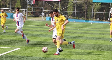 Yamanspor Uzatmada Liderliğini Korudu