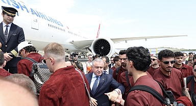 Ay-Yıldızlılar Dünya Kupası İçin Uçtu