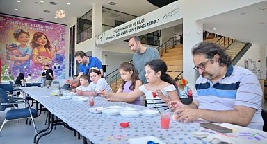 Babalar ve Çocuklar Sanat Atölyesi’nde Renkli Anlar