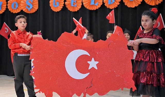 Esenyurt Kreşlerinde Mezuniyet ve Kültür Şöleni