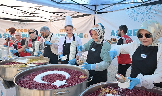 Esenyurt’ta Muharrem Bereketi: 18 Bin 125 Kişilik Aşure Dağıtıldı