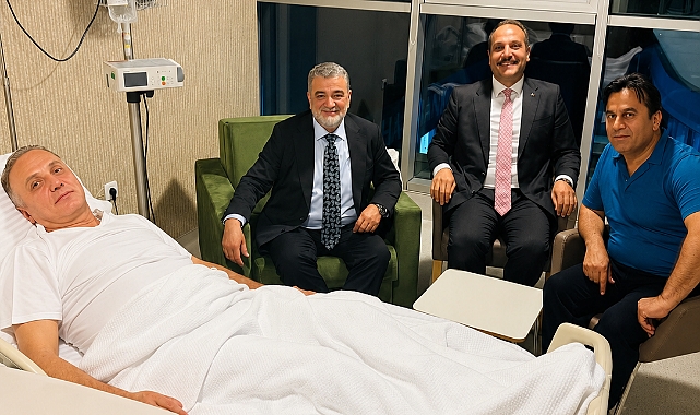 Küçükçekmece Spor Yöneticilerinden Hüseyin Çakırbaş’a Geçmiş Olsun Ziyareti